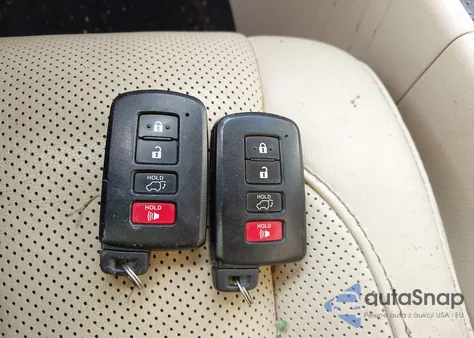 2014 Toyota Highlander Limited V6 z USA, uszkodzony, nr VIN 5TDDKRFHXES067254